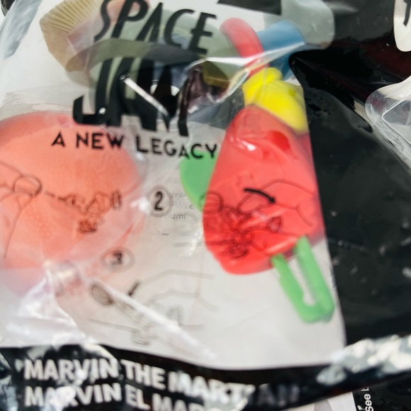 Space Jam Mcdonalds Toys 2021 Lot Bundle of 6 - Picture 5 of 7